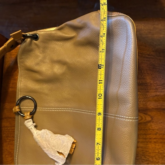 Cavalieri Vera Pelle Shades of Tan Tassel Leather Shoulder Bag NWT!! - Picture 13 of 15